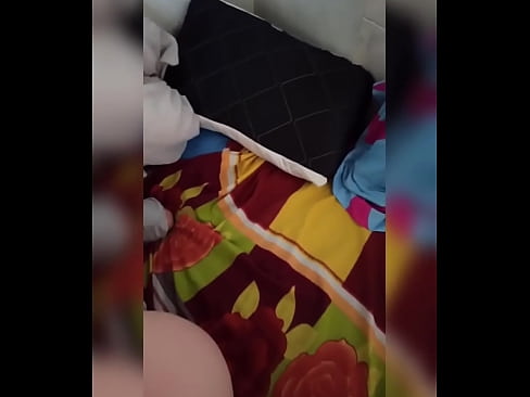 ❤️ מיין צימערמאן בלײַבט אליין אין שטוב ווייל איר מאן גייט אויף וואקאציע און איך נעם די געלעגנהייט איר צו פאקן און אנפילן איר טאָכעס מיט מילך ☑ סלוץ ביי אונדז ❌️❤